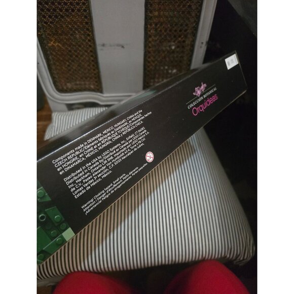 NEW Lego 10311 The Botanical Collection Orchid NIB 608 Pieces - Picture 7 of 12